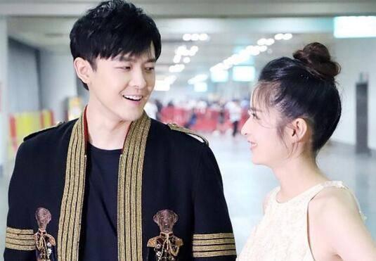 付辛博颖儿生活照