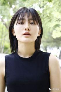 谢宇朦资料,才华横溢的年轻艺术家，艺术与人生的完美融合